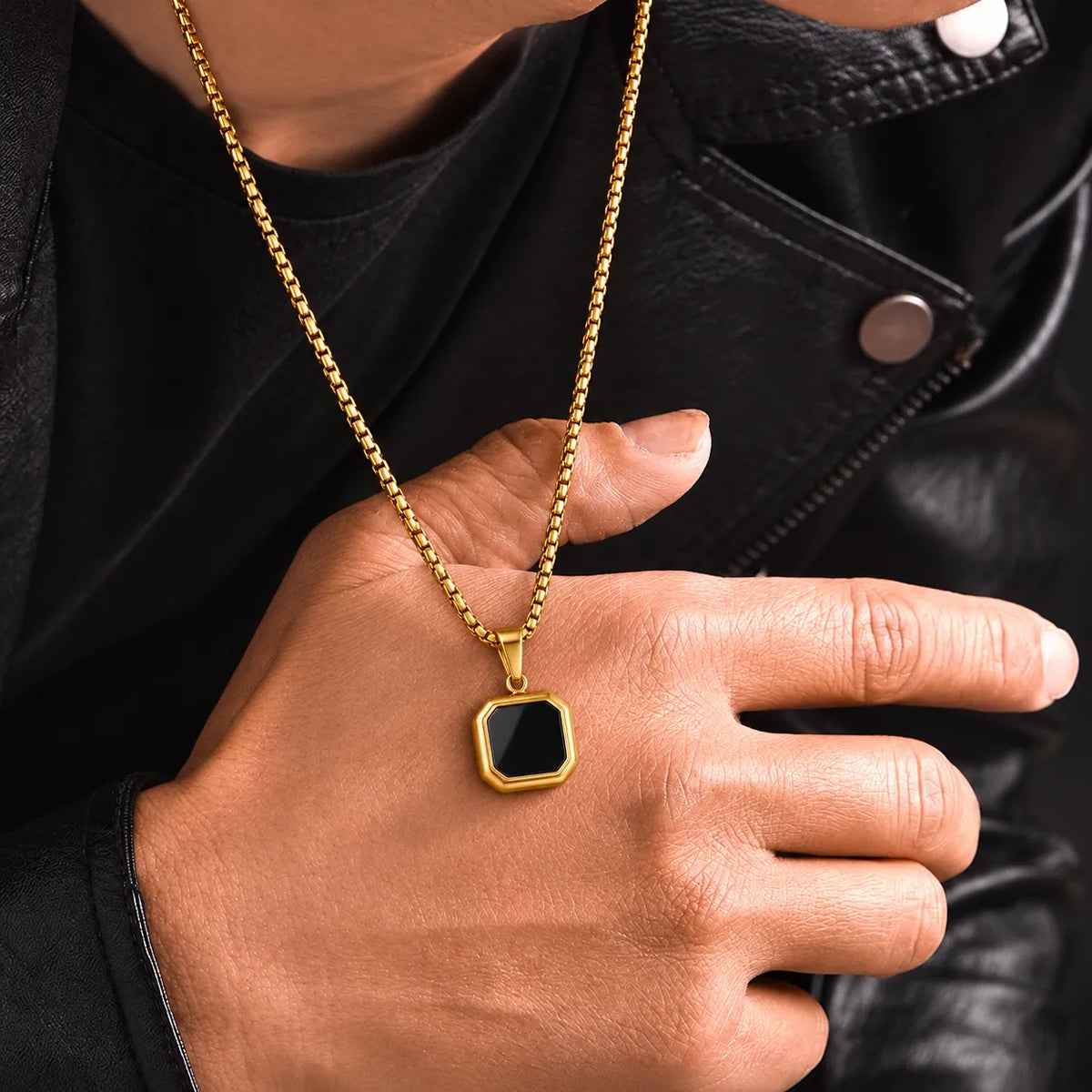 Blackbox Gold Men's Chain Pendant