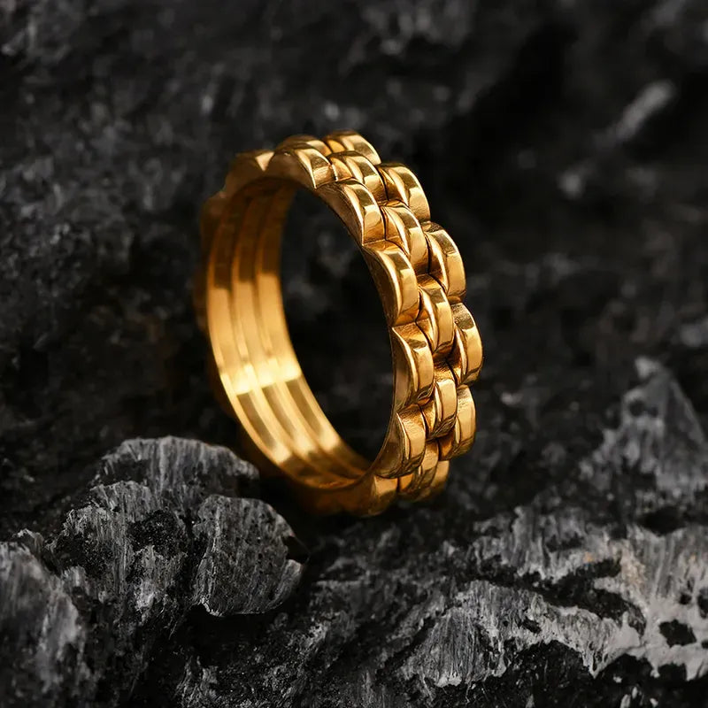 Throne Men's Ring
